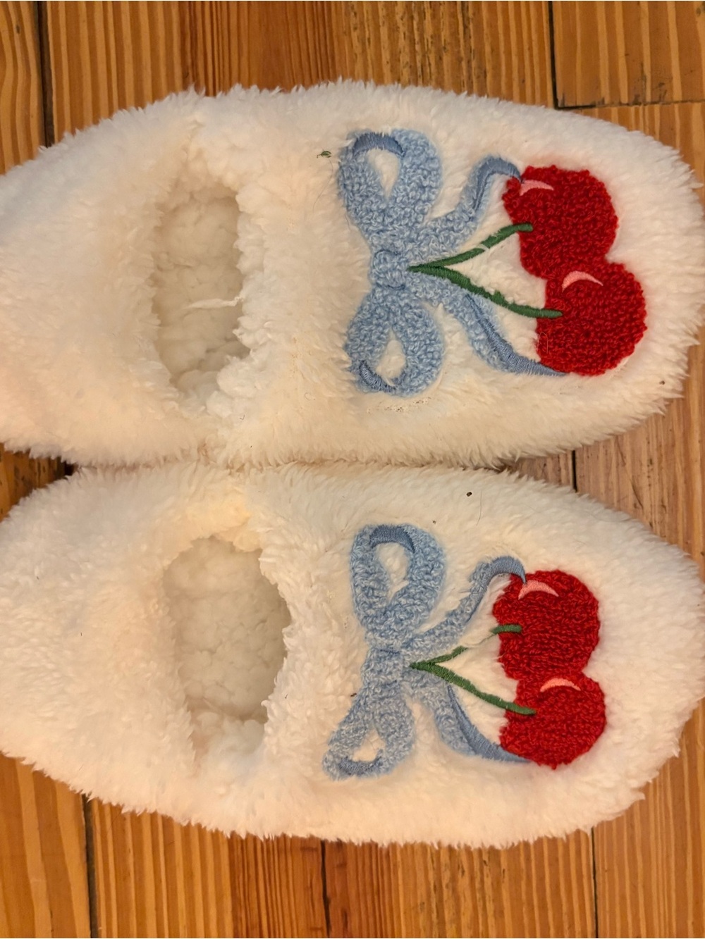 Cozy White Fuzzy Slippers with Red Cherry Embroidery
